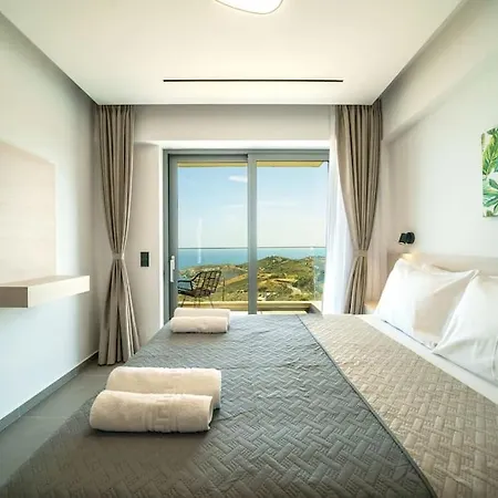 Villa Hilltop Luxury With Private Pool And Sea View Achlada