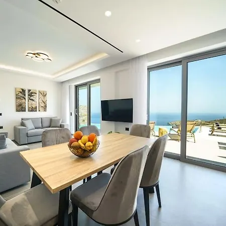 Villa Hilltop Luxury With Private Pool And Sea View